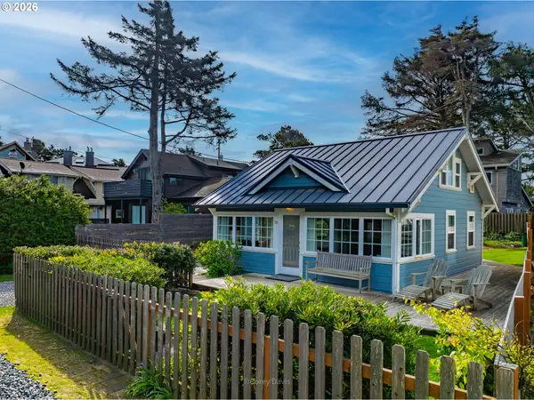 56 IDAHO AVE, Manzanita, OR 97130