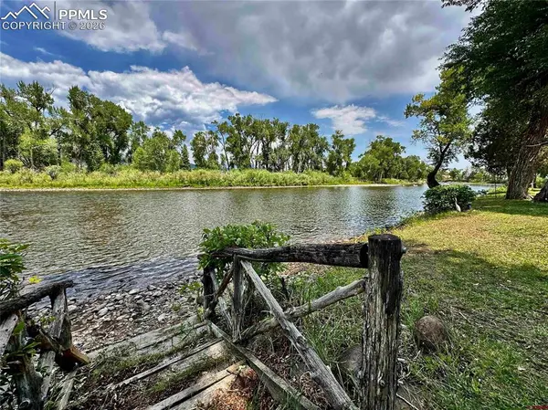 6 Okie LN, South Fork, CO 81154