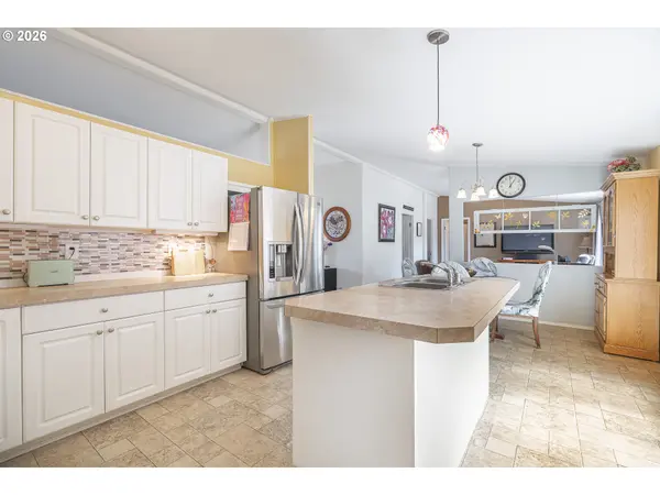 1230 SW EMMA DR, Mc Minnville, OR 97128