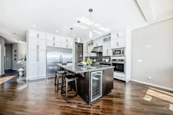 204 Sage Valley Close NW, Calgary, AB T3R 0E1