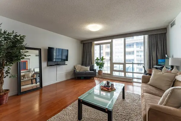 263 Wellington ST W #703, Toronto C01, ON M5V 3E6