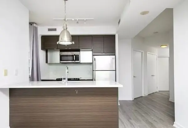 62 Forest Manor RD #2209, Toronto C15, ON M2J 0B6