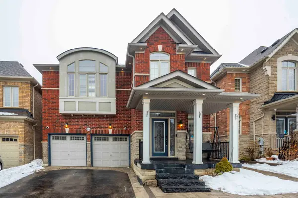74 Stannardville DR, Ajax, ON L1T 0M4