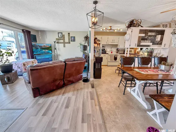 290 Burke CRESCENT, Swift Current, SK S9H 4H6