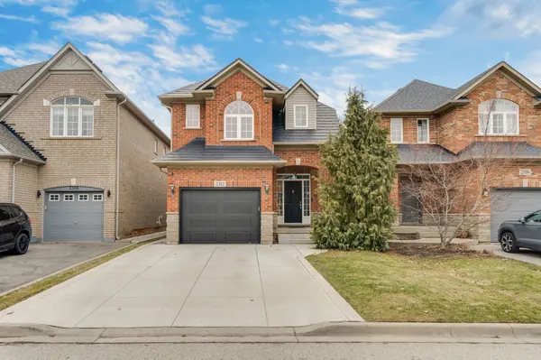 2312 Foxfield RD, Oakville, ON L6M 4C9