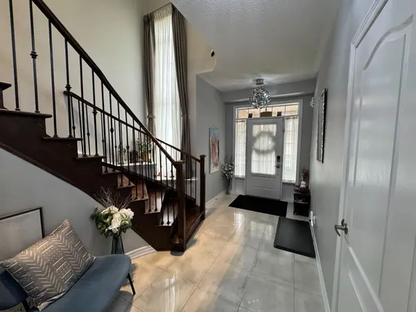 79 Cedarholme (Upper) AVE, Caledon, ON L7C 3T2