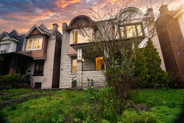 28 Silver AVE, Toronto W01, ON M6R 1X8