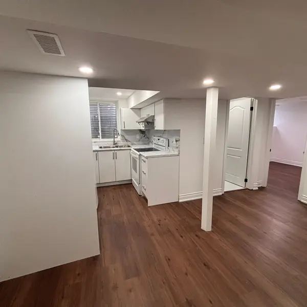 12 Holmstead CT #Bsmt, Brampton, ON L6S 1R9