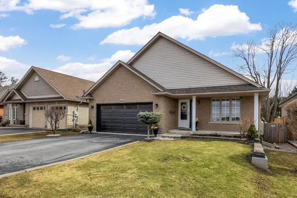 546 Jerseyville RD W, Hamilton, ON L9G 3L5