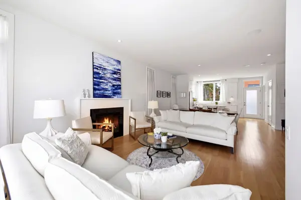 526 Edison AVE, Carlingwood - Westboro And Area, ON K2A 3Y5