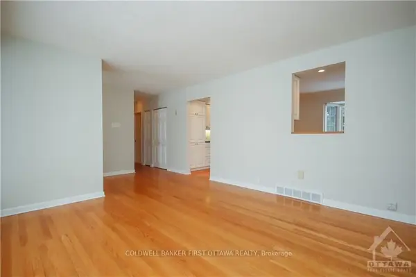 74 HILLIARD AVE, Cityview - Parkwoods Hills - Rideau Shore, ON K2E 6C1