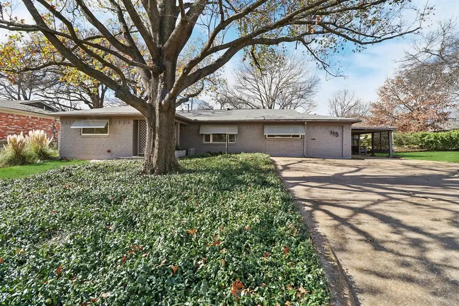 115 N Wisteria Street, Mansfield, TX 76063