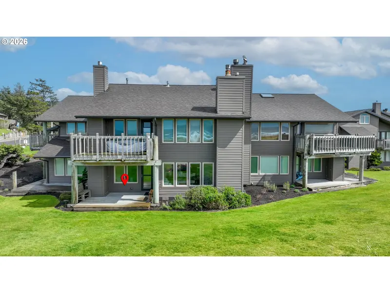 403 N BREAKERS POINT CT ##403, Cannon Beach, OR 97110