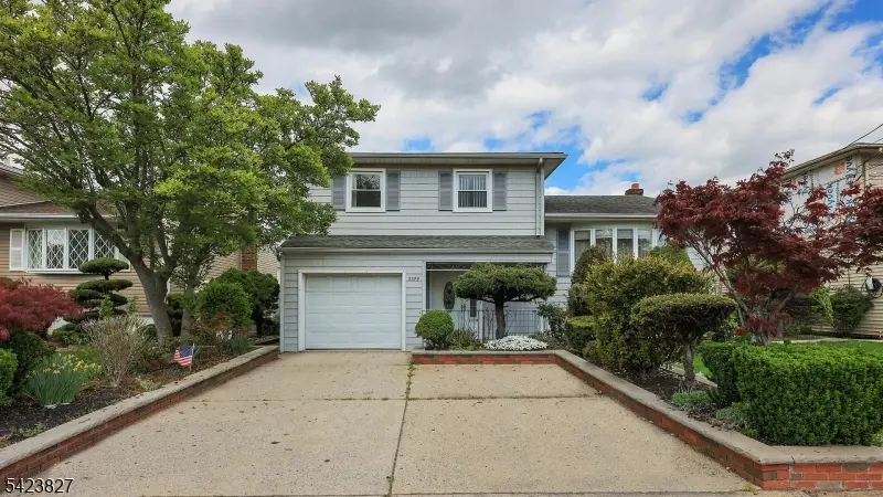 2294 Saint Georges Ave, Rahway City, NJ 07065