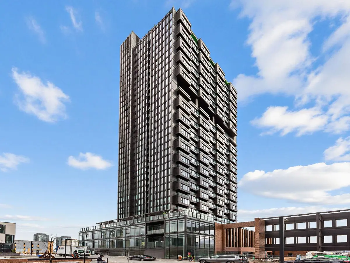 5 Quarrington LN #1801, Toronto C13, ON M3C 0S5