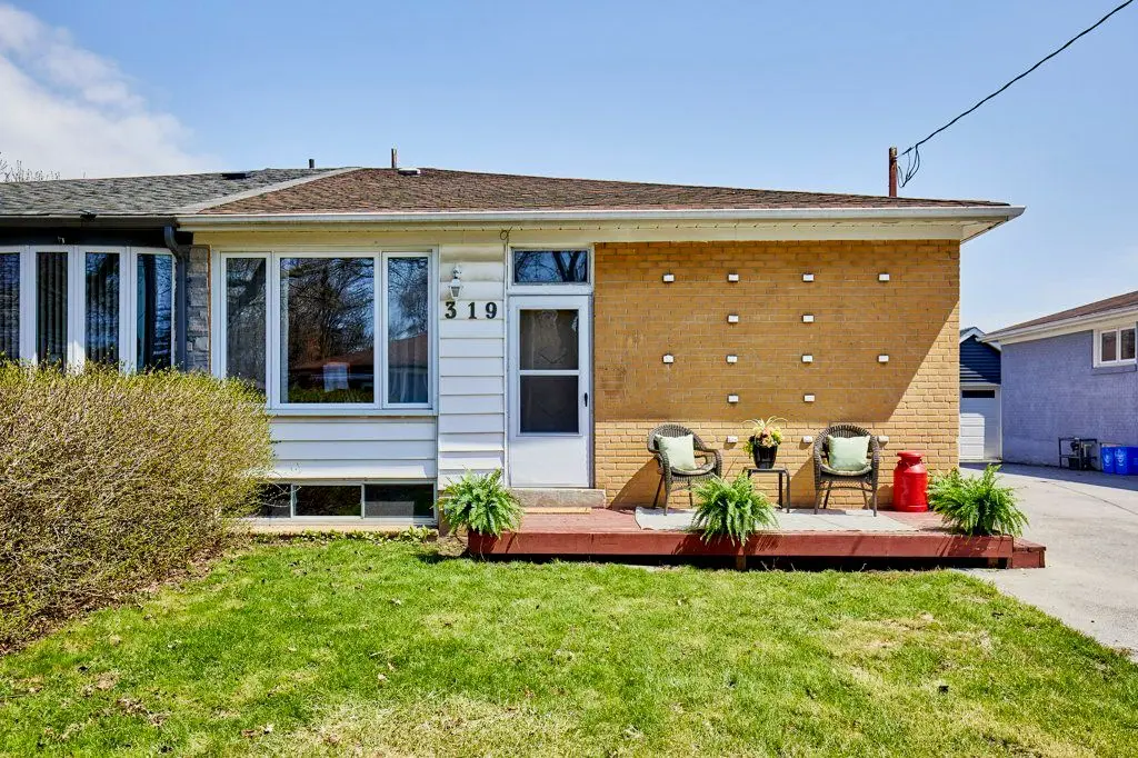 319 Dovedale DR, Whitby, ON L1N 1Z8