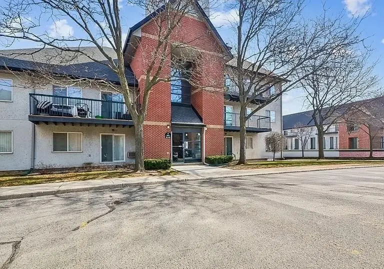1450 GLEN ABBEY Gate #614, Oakville, ON L6M 2V7
