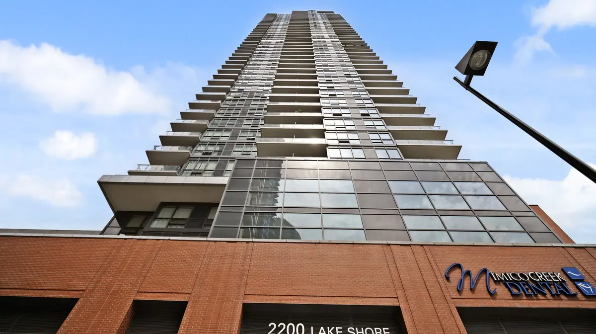 2200 Lake Shore BLVD W #1007, Toronto W06, ON M8V 1A4