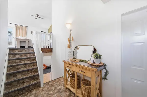 249 3rd ST, Niverville, MB R0A 1E0