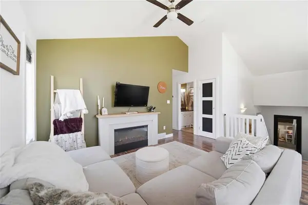 249 3rd ST, Niverville, MB R0A 1E0