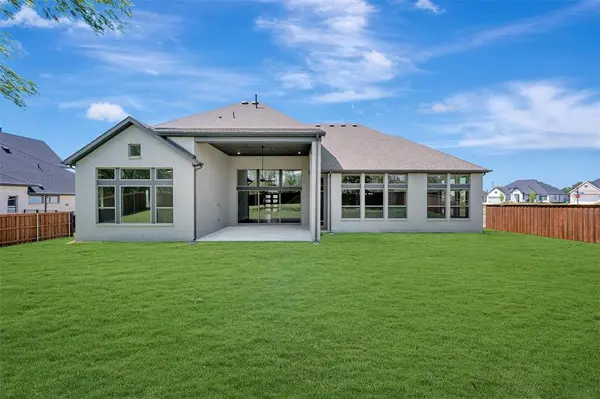 2108 Lakeside Drive, Lakewood Village, TX 75068