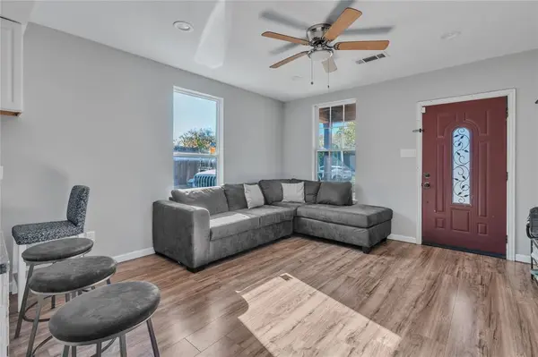 1315 Stewart Street, Fort Worth, TX 76104