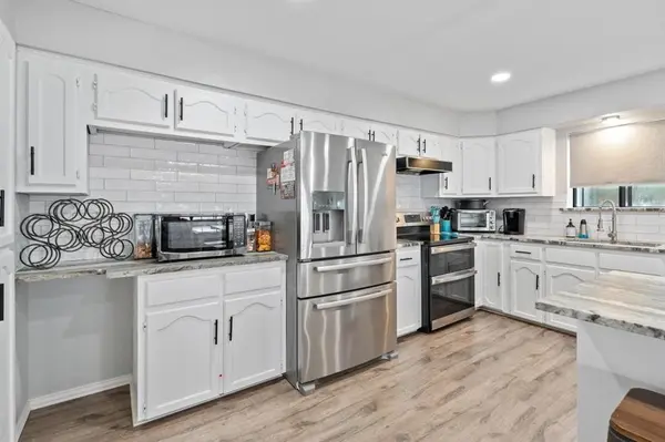 11186 Lakeside Lane, Mabank, TX 75156