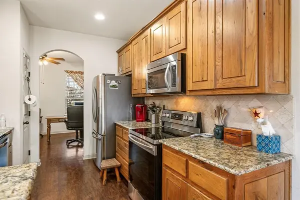 169 Savannah Drive, Weatherford, TX 76087