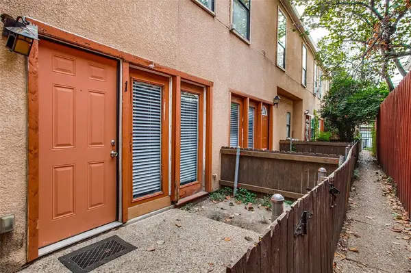 5114 Bryan Street #3, Dallas, TX 75206