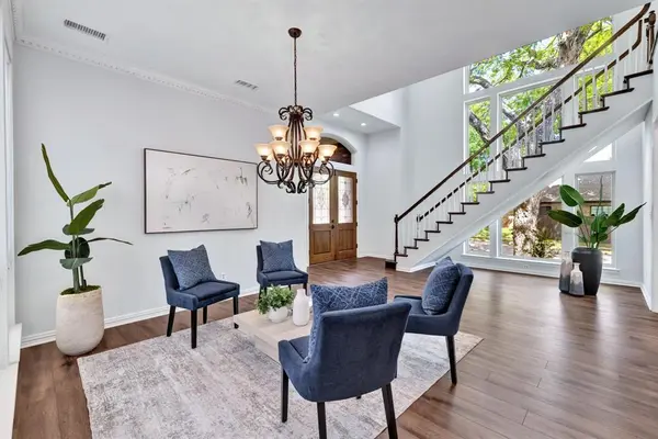 1332 Lakewood Drive, Mckinney, TX 75072