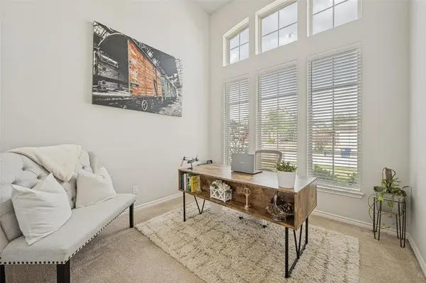 2909 Lakefield Drive, Little Elm, TX 75068