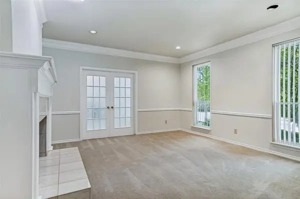 2604 Spring Lake Drive, Richardson, TX 75082