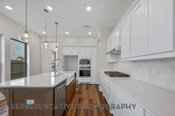 1653 Cornwall Avenue, Fort Worth, TX 76052