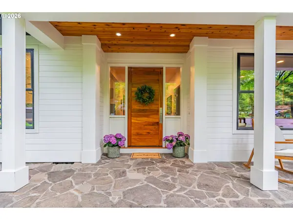 3540 RED CEDAR WAY, Lake Oswego, OR 97035