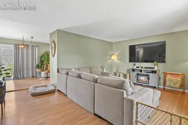 1702 Grant AVE, Colorado Springs, CO 80909