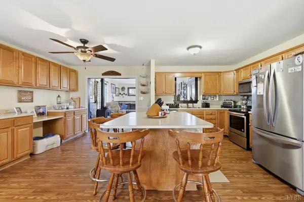 1175 Davis Mill LN, Bedford, VA 24523