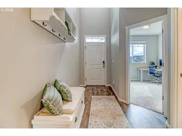 61593 SE LORENZO DR, Bend, OR 97702