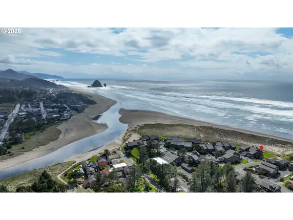 403 N BREAKERS POINT CT ##403, Cannon Beach, OR 97110
