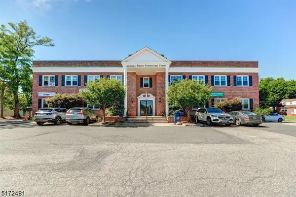 1341 Hamburg Tpke, Wayne Twp., NJ 07470