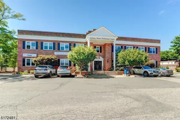 1341 Hamburg Tpke, Wayne Twp., NJ 07470