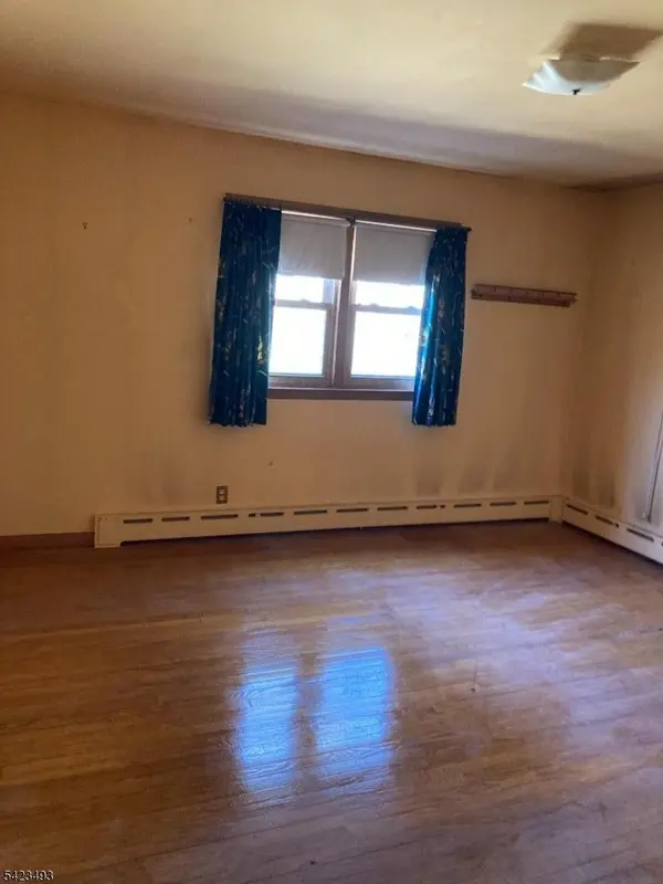 724 Mill Ln, Hillsborough Twp., NJ 08844