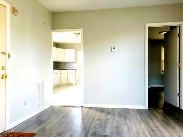 215 Lafayette Street #1, City Of Orange Twp., NJ 07050