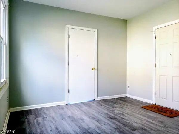 215 Lafayette Street #1, City Of Orange Twp., NJ 07050