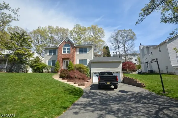 27 Sherbrook Dr, Rockaway Twp., NJ 07866