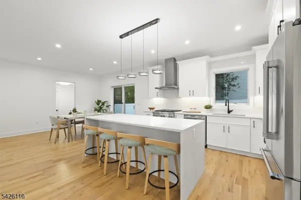 426 Millburn Ave #A, Millburn Twp., NJ 07041