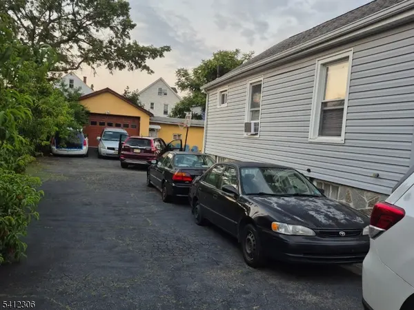 63-65 Glover Ave, Paterson City, NJ 07501