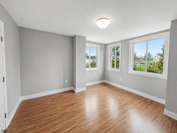 119 N 11Th St #2, Newark City, NJ 07107