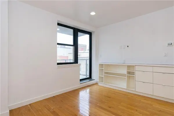 2101 Frederick Douglass BLVD #6D, New York, NY 10026