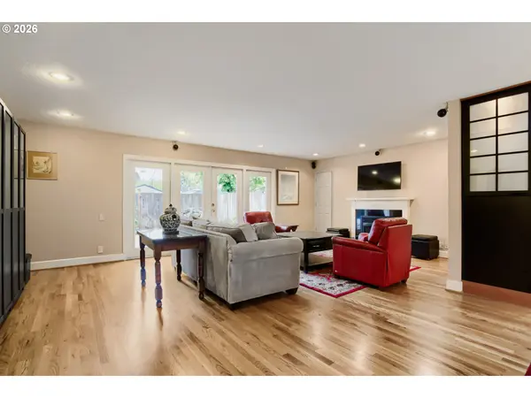 3720 E MILL PLAIN BLVD #2, Vancouver, WA 98661