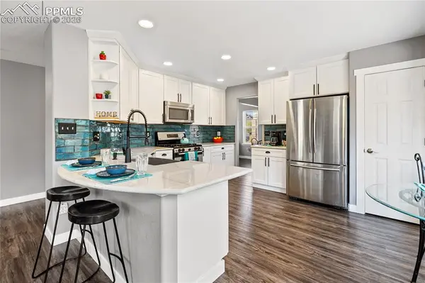 540 Fox Run CIR, Colorado Springs, CO 80921